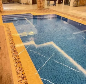 أفضل الحلول لعزل أحواض السباحة ومنع التسربات